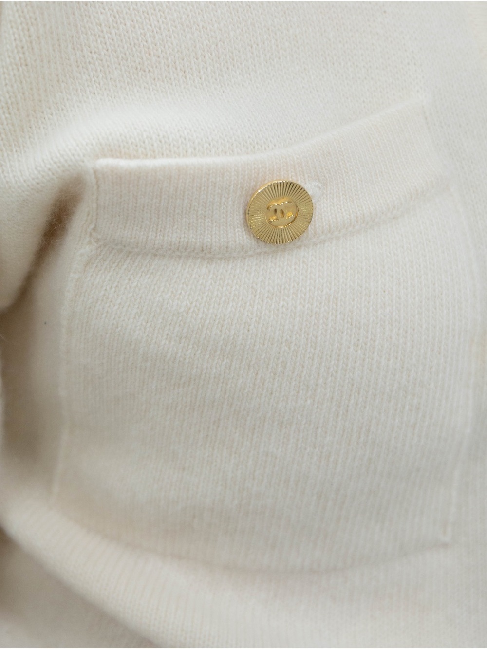 Authentic Vintage CHANEL Cream Collared Button-Front Cardigan with Gold Buttons - Picture 7 of 14